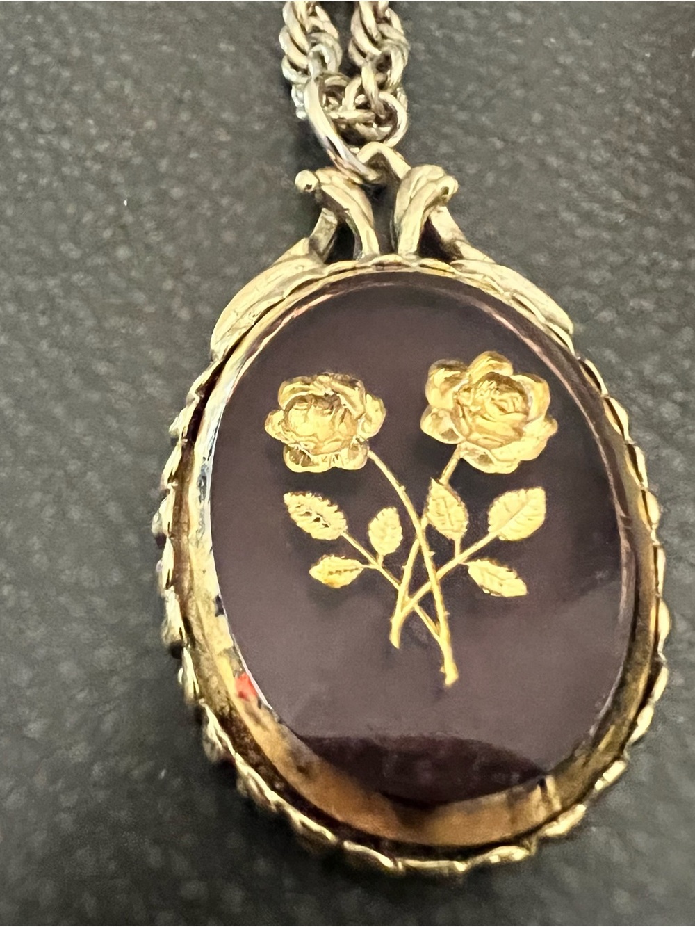 Whiting & Davis Purple Glass Pendant Necklace with Gold Rose Motif